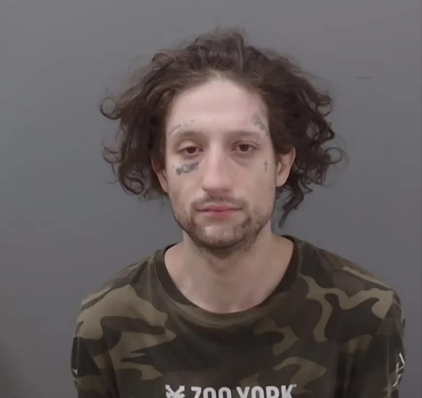 Barrie Stabbing: Barrie Police Issue Public Appeal To Locate Suspect In Overnight Stabbing Investigation